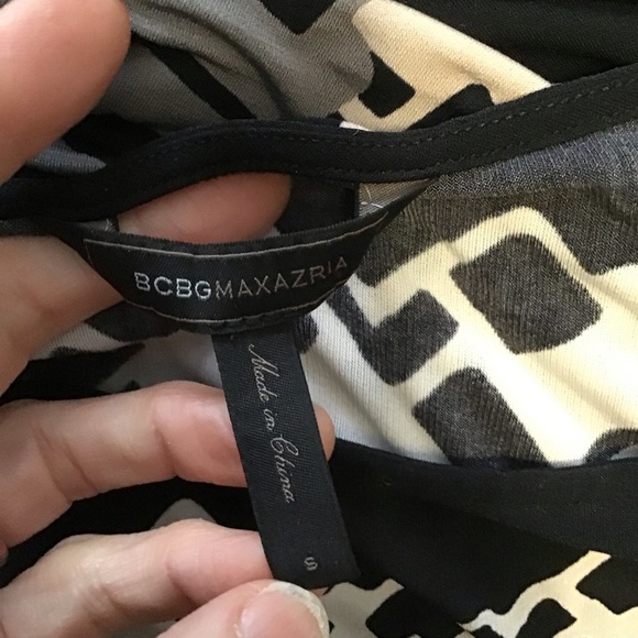 BCBGMaxAzria Black and White Geometric Print Dress - Picture 3 of 14